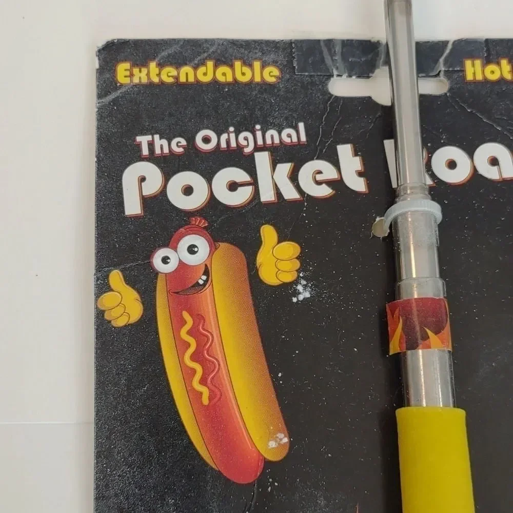 Pocket Roaster Hot Dog Extendable Fork Easy Storage Extends 31” NWT